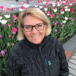 Visitez le profil de Jeunecocotte de Québec, Capitale-Nationale