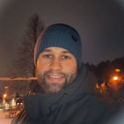 Visitez le profil de Nic25 de Mirabel, Laurentides