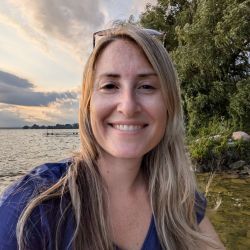 Visitez le profil de Saryta de Québec, Capitale-Nationale