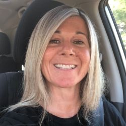 Visitez le profil de AnneSolo de Saint-Ferréol-les-Neiges, Capitale-Nationale