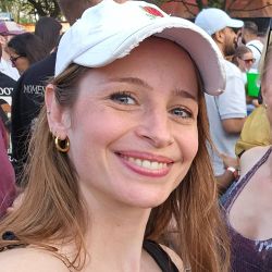 Visitez le profil de Celiiinee de Montréal, Montréal